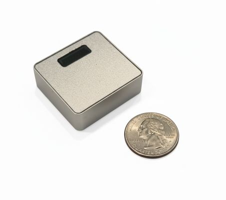 DMC630 Sistema de referencia de actitud y rumbo de alta precisión y tamaño pequeño